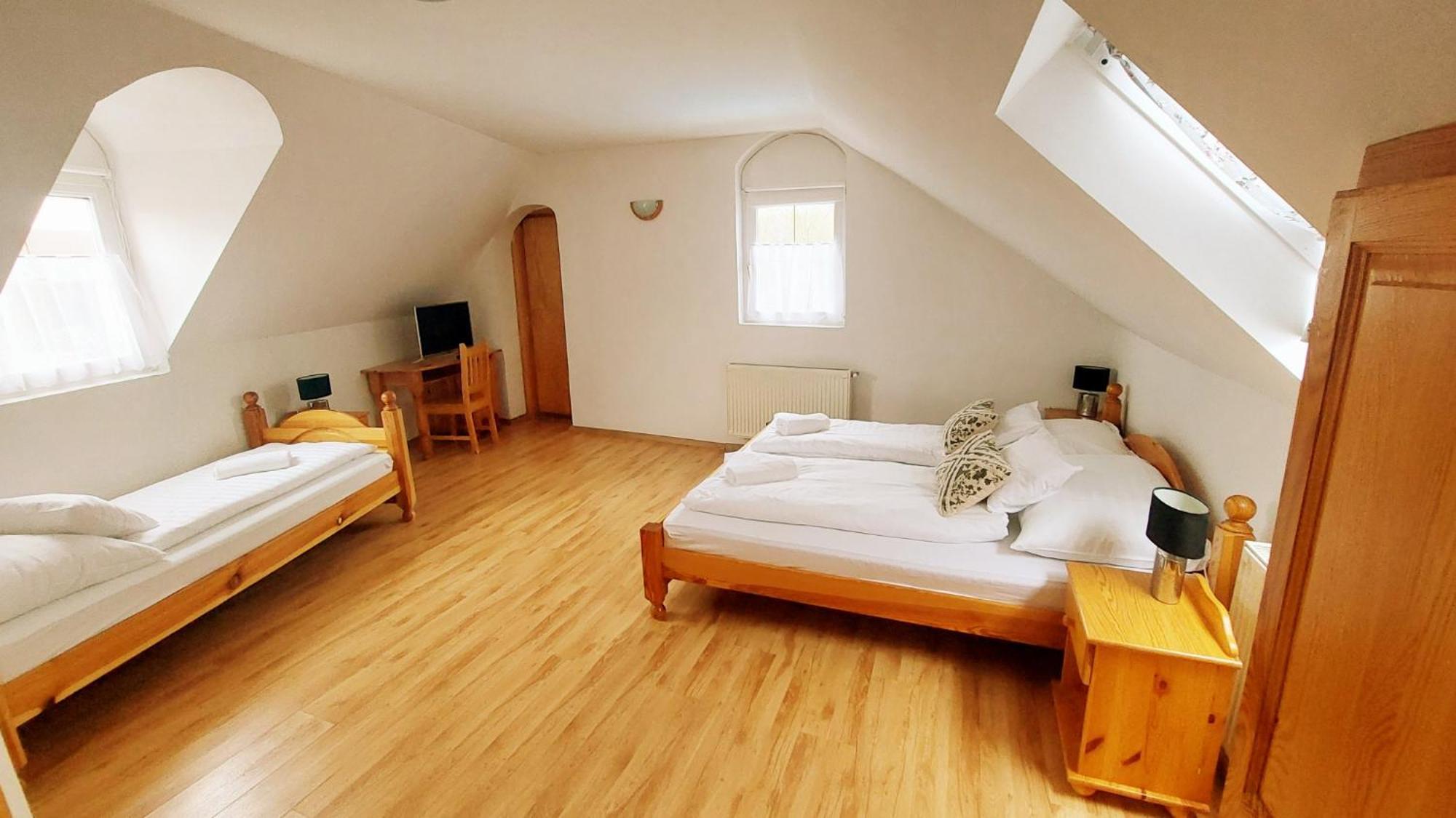 Levendula Resort Es Rendezvenykoezpont Bogács Buitenkant foto